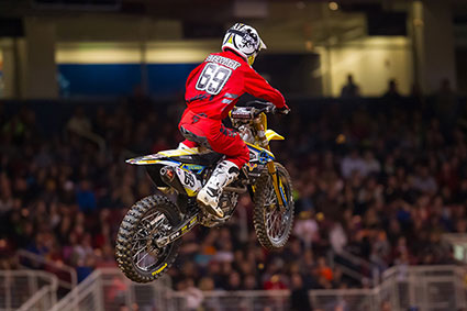Suzuki_Stewart_St_Lowis